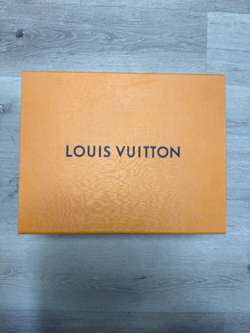 Authentic Louis Vuitton Pullout Box 14x11x6 Inches